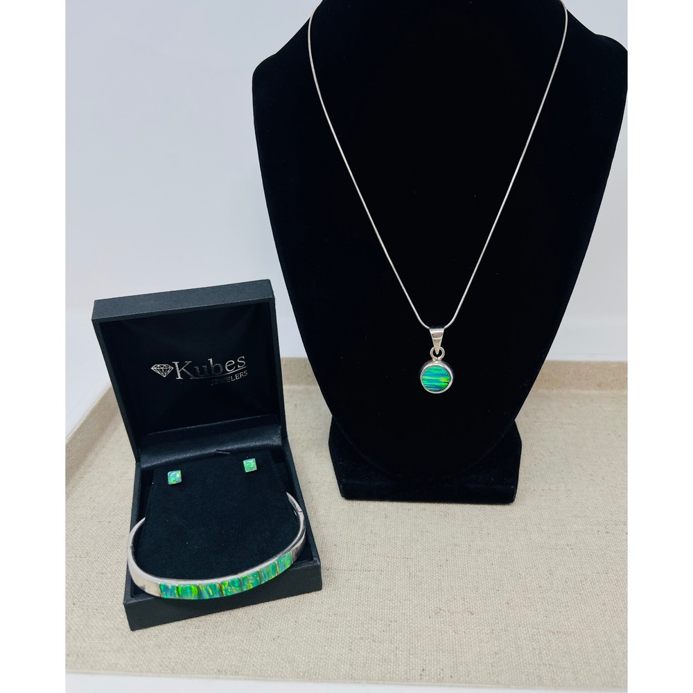 Mexico Sterling Silver Green Fire Opal Inlay Jewelry Set Bracelet Necklace Studs